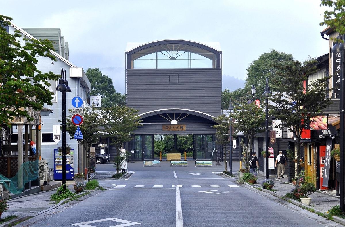 ホテル エタビア 湯布院駅前 由布市 エクステリア 写真