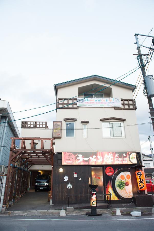ホテル エタビア 湯布院駅前 由布市 エクステリア 写真
